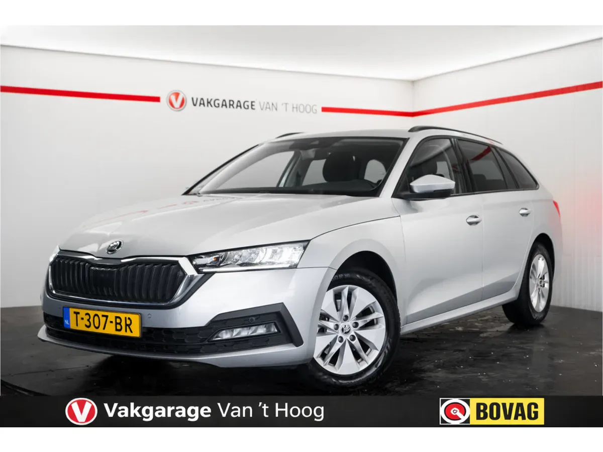 Škoda Octavia (2023) — foto 1