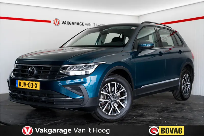Volkswagen Tiguan (2022)