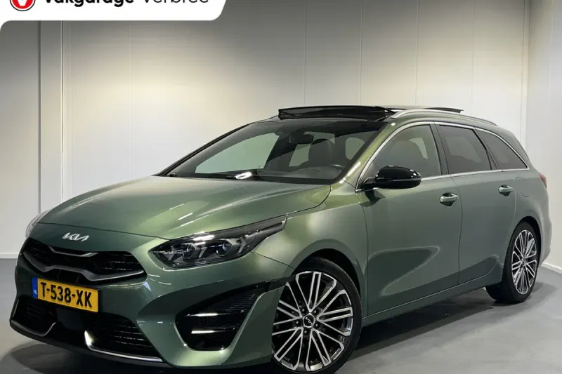 Kia Ceed (2023)