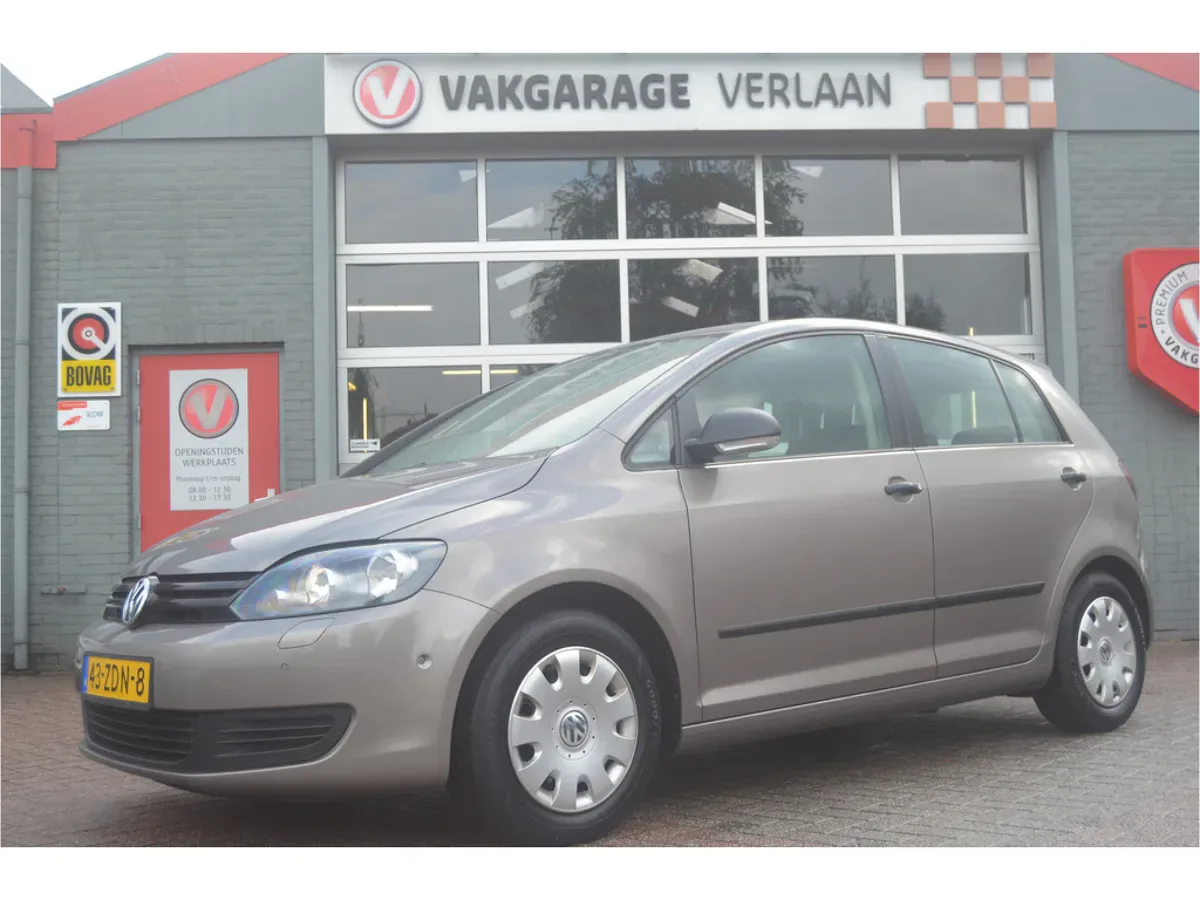Volkswagen Golf Plus (2012) — foto 1