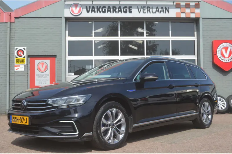Volkswagen Passat (2022)
