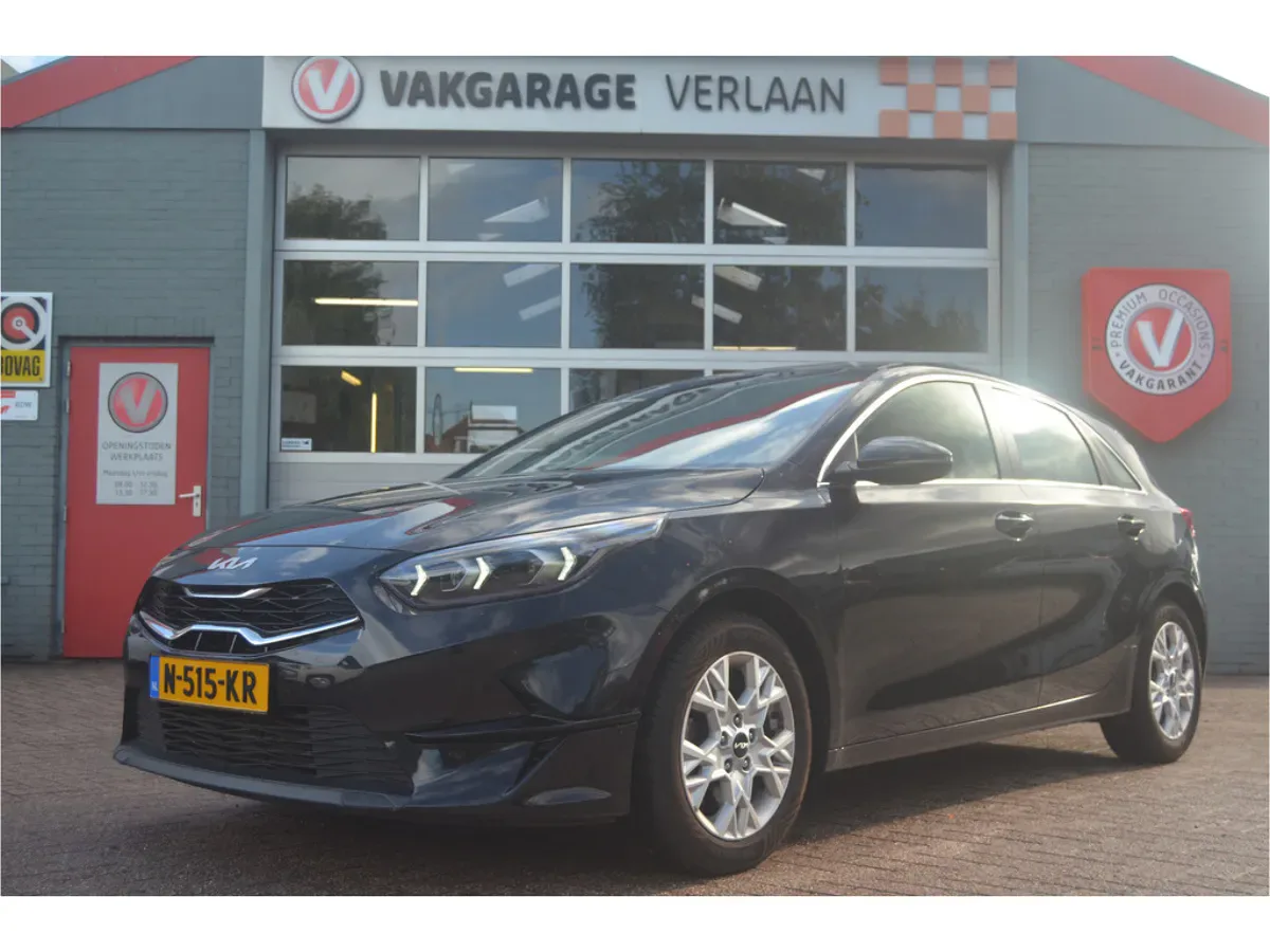 Kia Ceed (2021) — foto 1