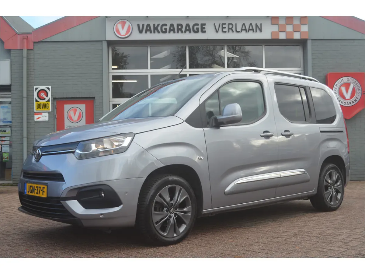 Toyota ProAce City Verso (2020) — foto 1