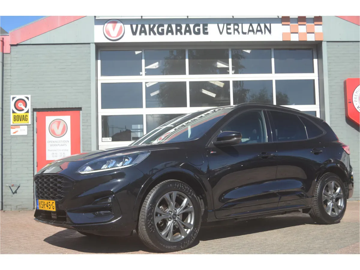 Ford Kuga (2021) — foto 1