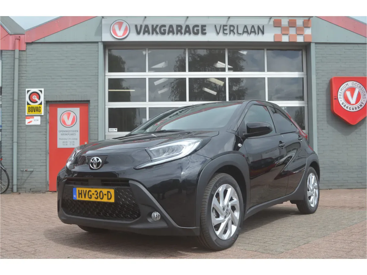 Toyota Aygo X (2024) — foto 1