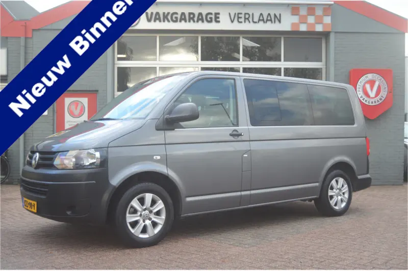 Volkswagen Caravelle (2014)