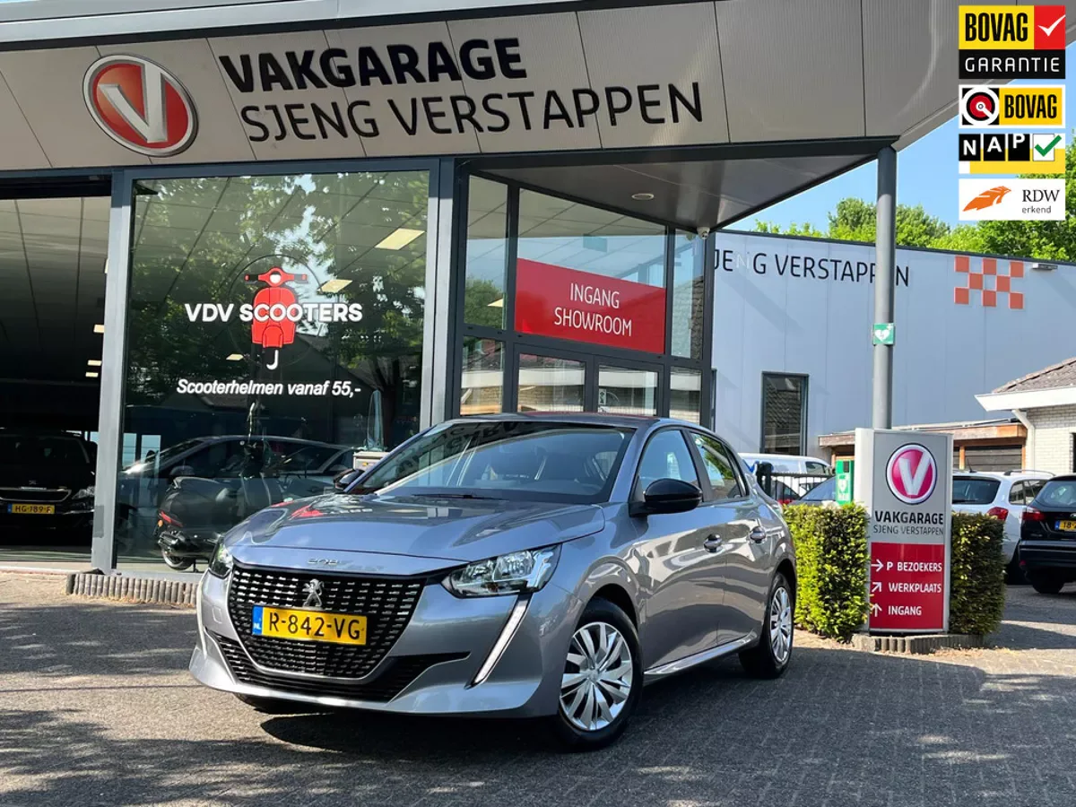 Peugeot 208 (2022) — foto 1