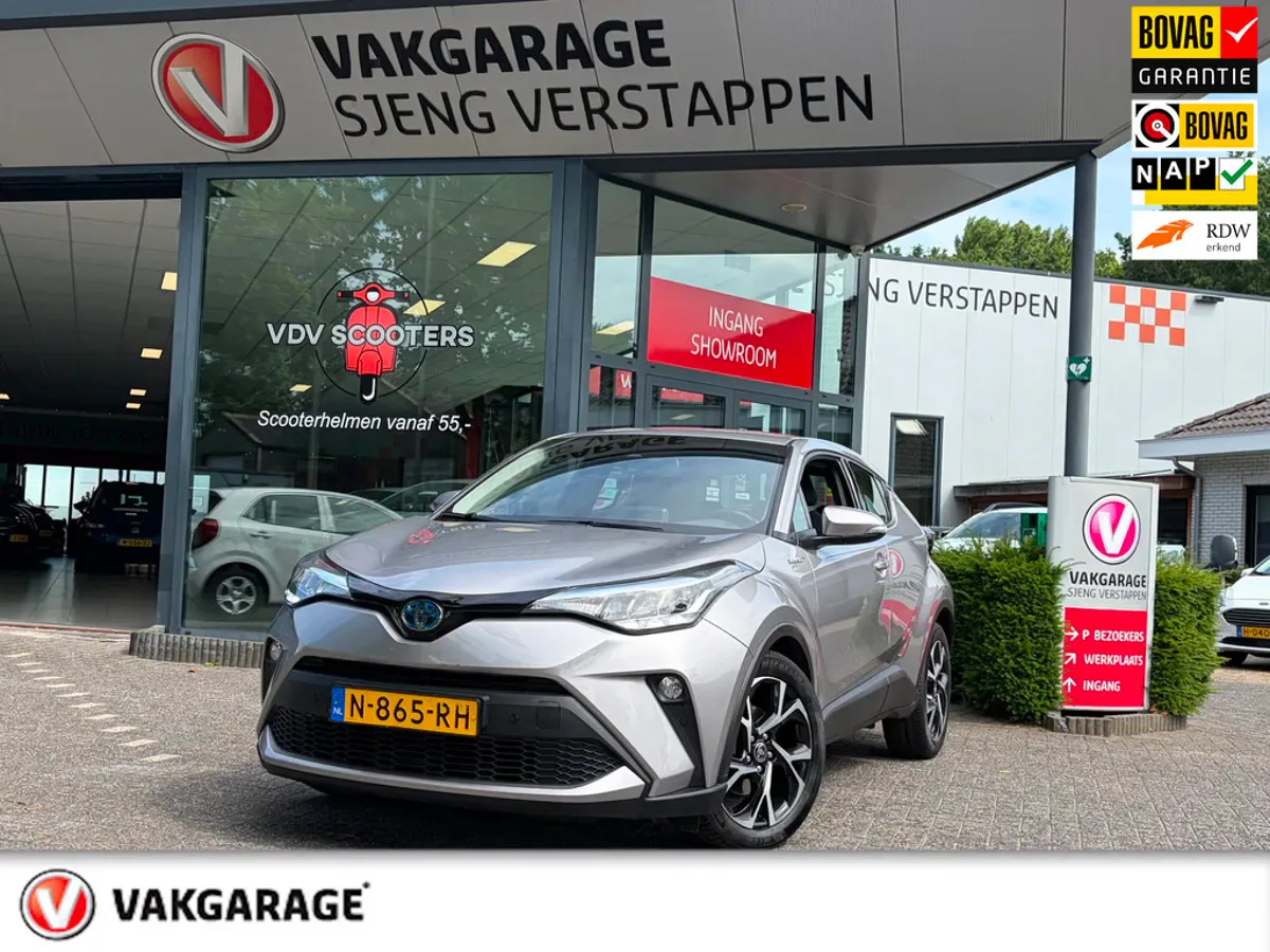 Toyota C-HR (2022) — foto 1