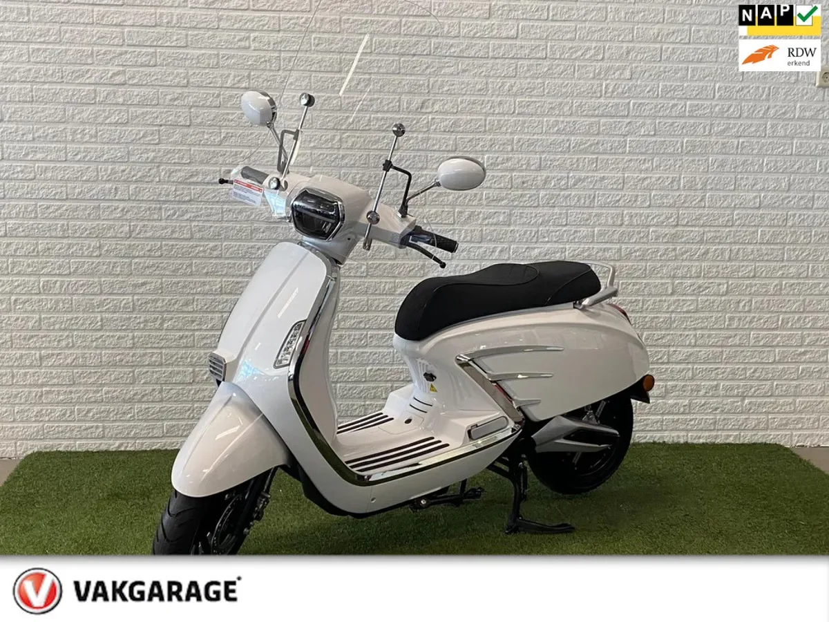 Mobec Vera (2021) — foto 1