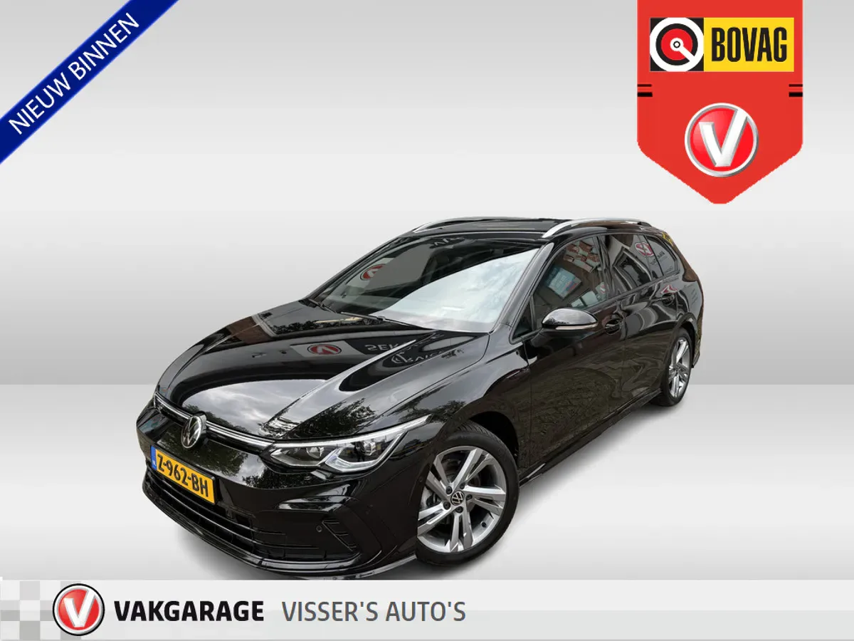 Volkswagen Golf (2024) — foto 1