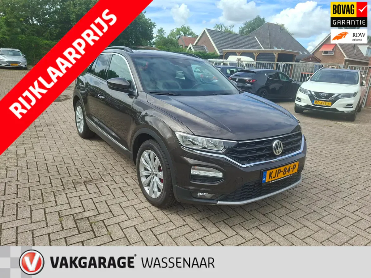 Volkswagen T-Roc (2018) — foto 1