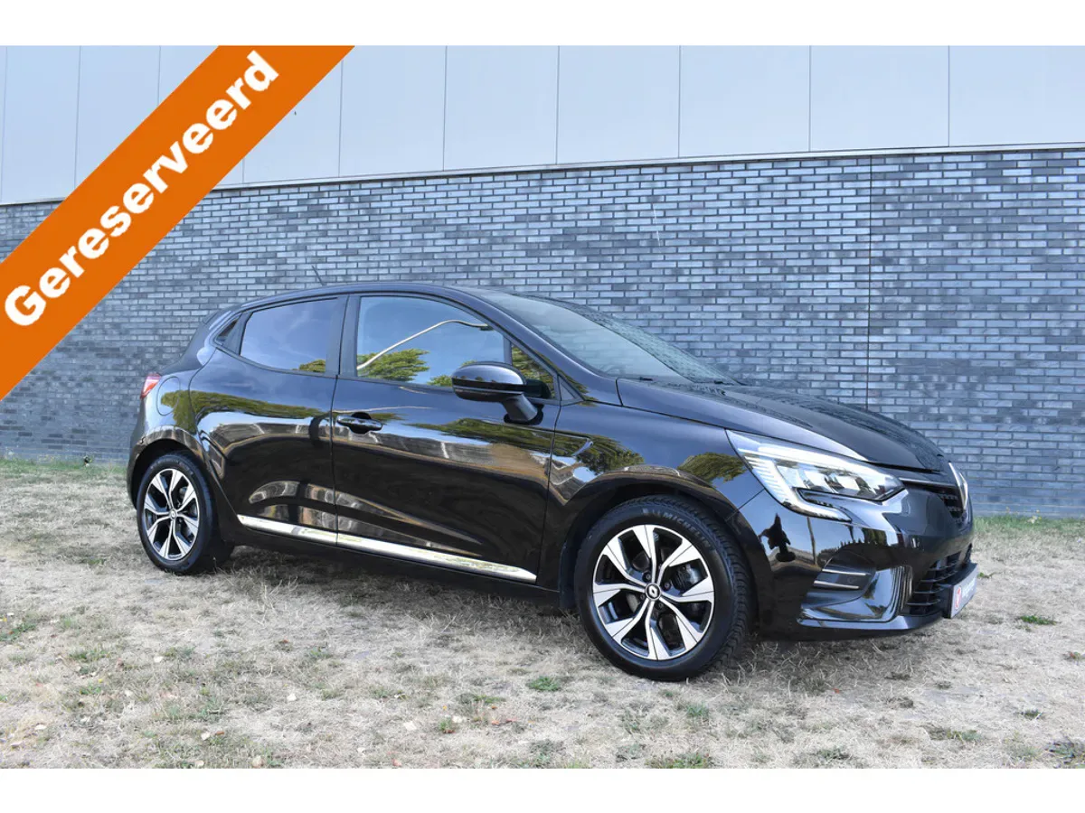 Renault Clio (2023) — foto 1