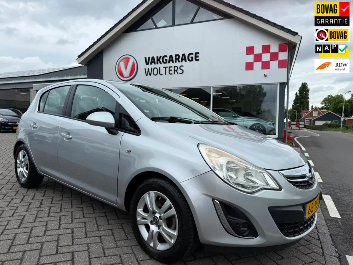 Opel Corsa (2012) — foto 1