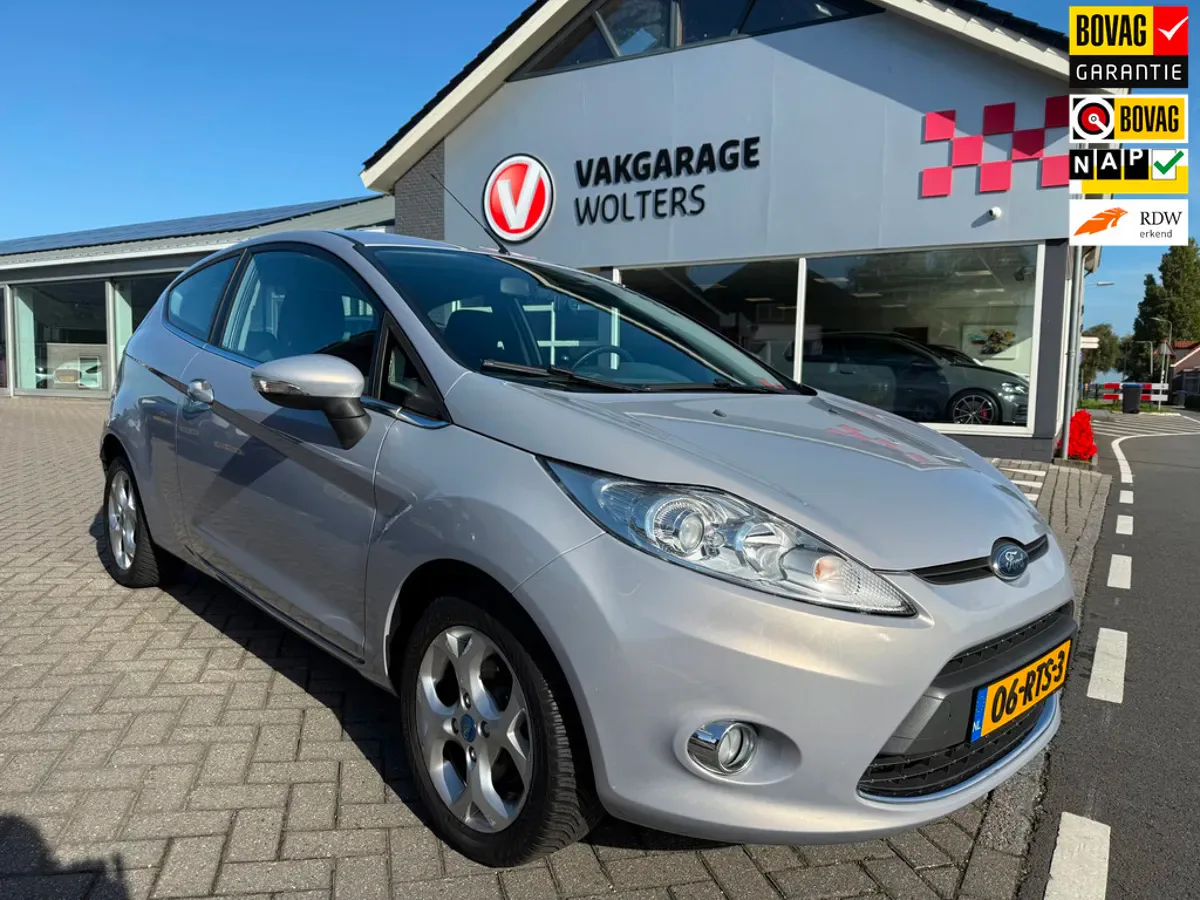 Ford Fiesta (2011) — foto 1