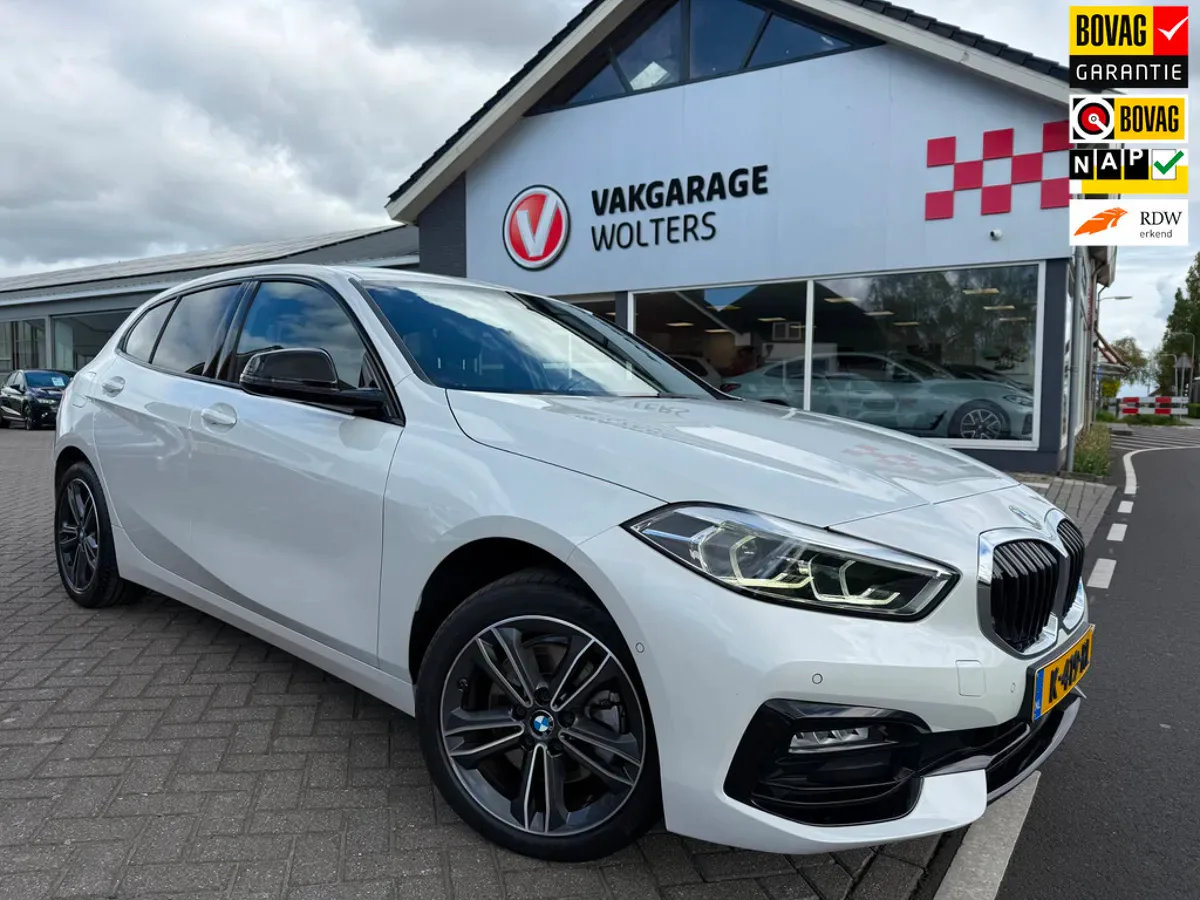 BMW 1-Serie (2021) — foto 1