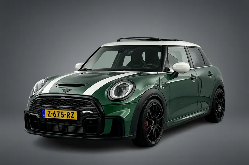 MINI Cooper (2023)