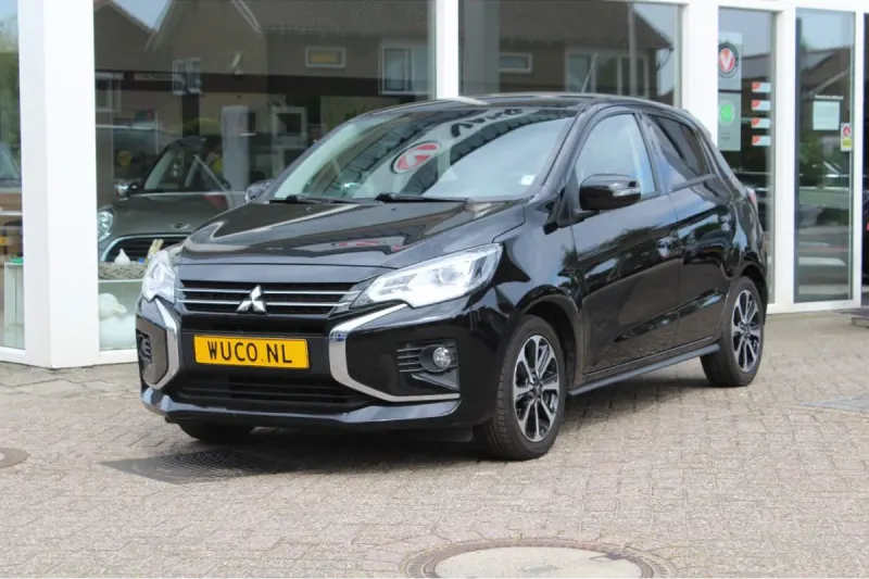 Mitsubishi Space Star (2021)