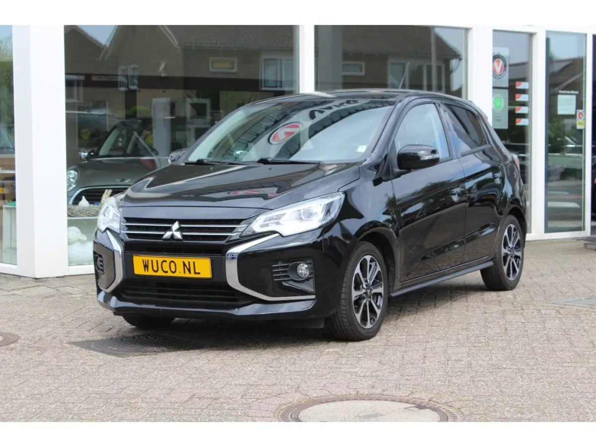 Mitsubishi Space Star (2021) — foto 1