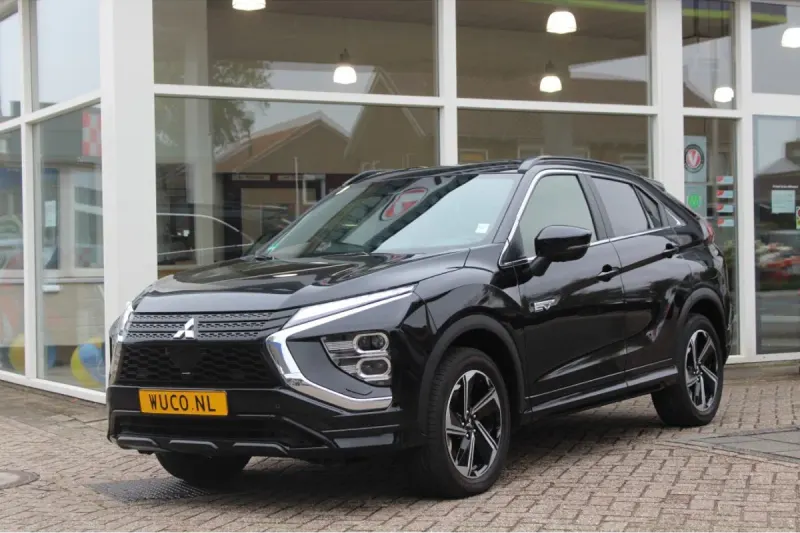 Mitsubishi Eclipse Cross (2023)