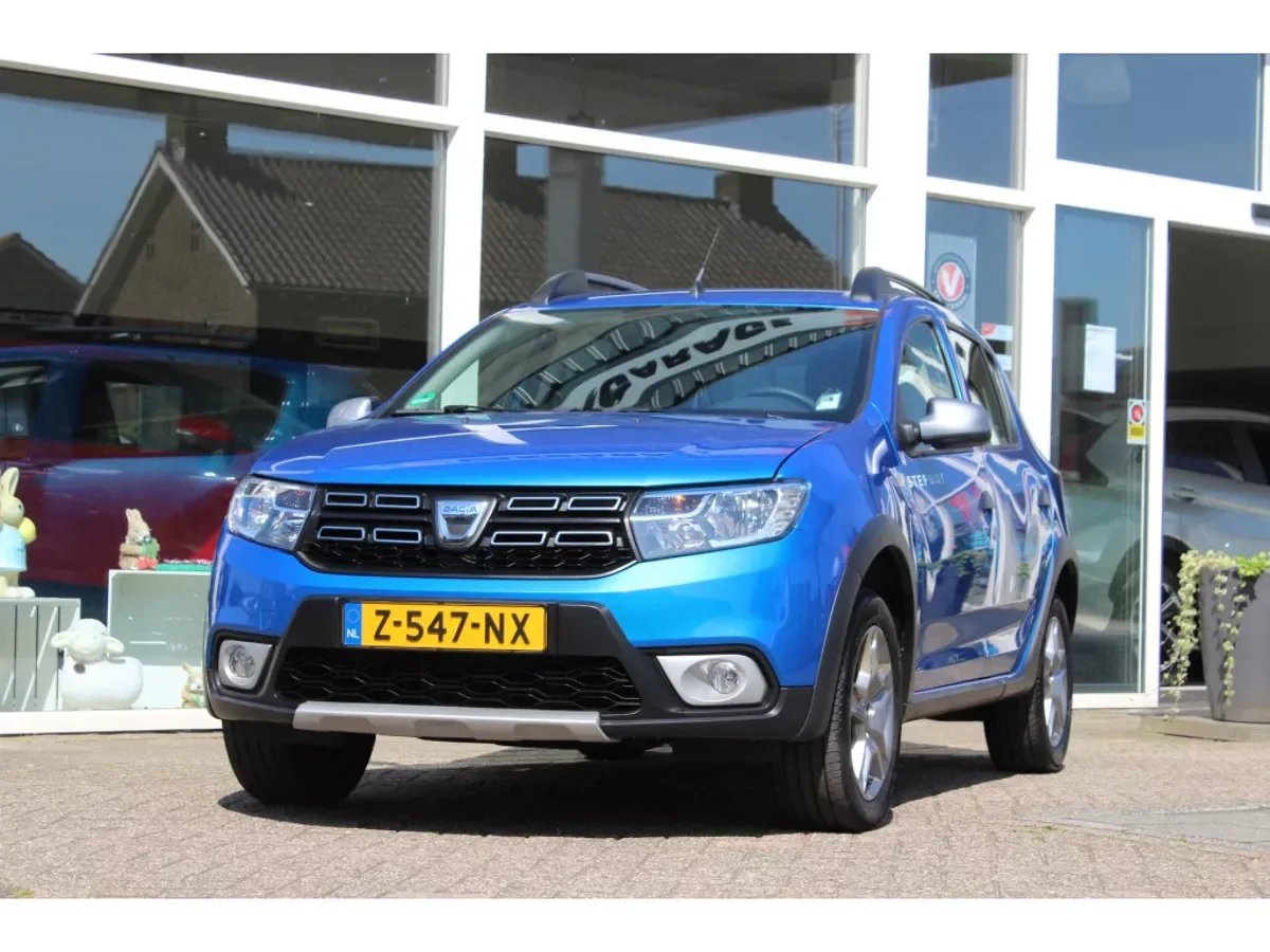 Dacia Sandero Stepway (2021) — foto 1