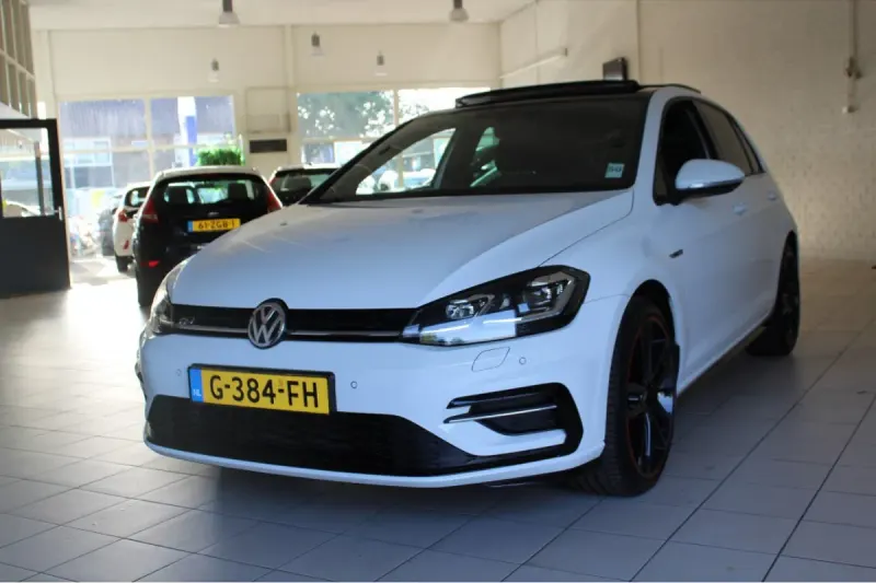 Volkswagen Golf (2019)
