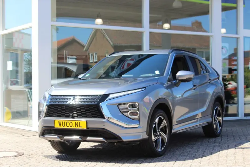 Mitsubishi Eclipse Cross (2023)