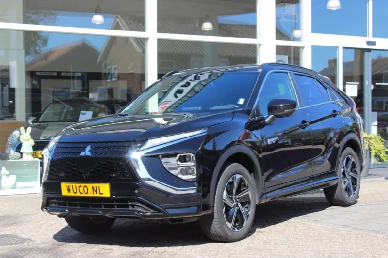 Mitsubishi Eclipse Cross (2022)