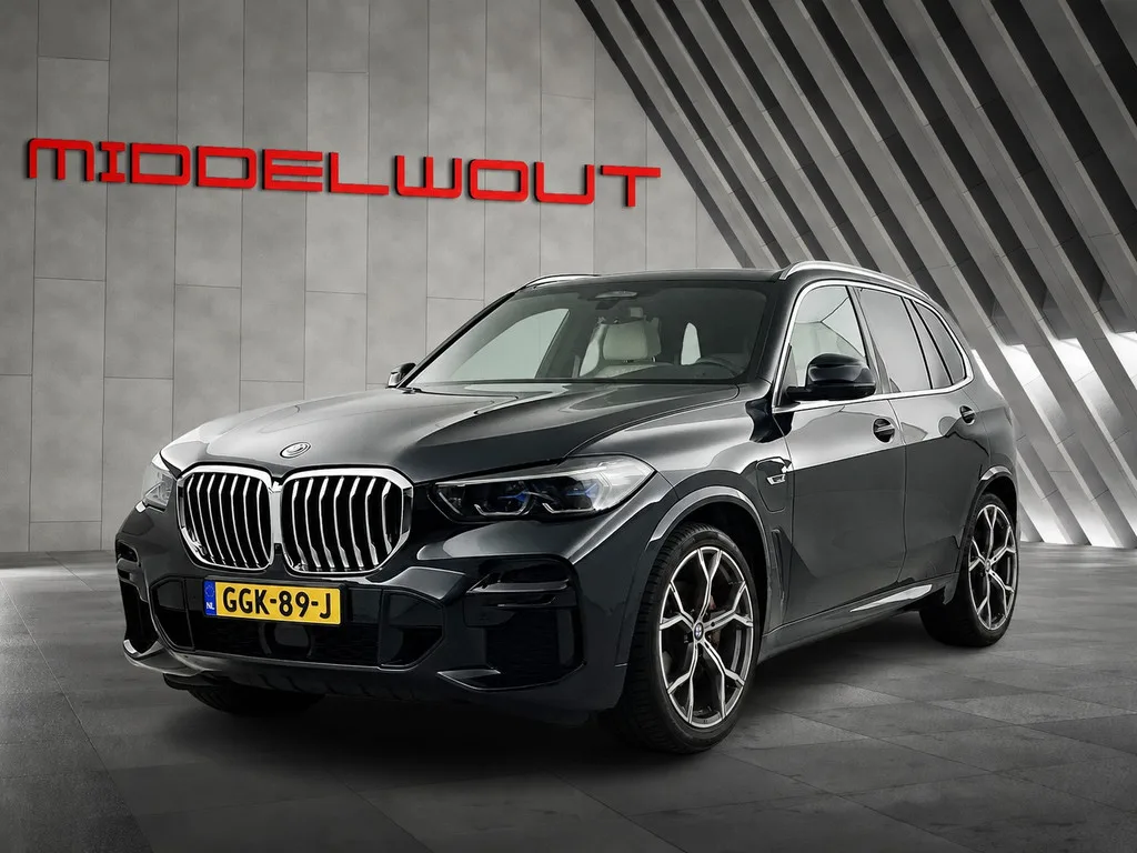 BMW X5 (2023) — foto 1