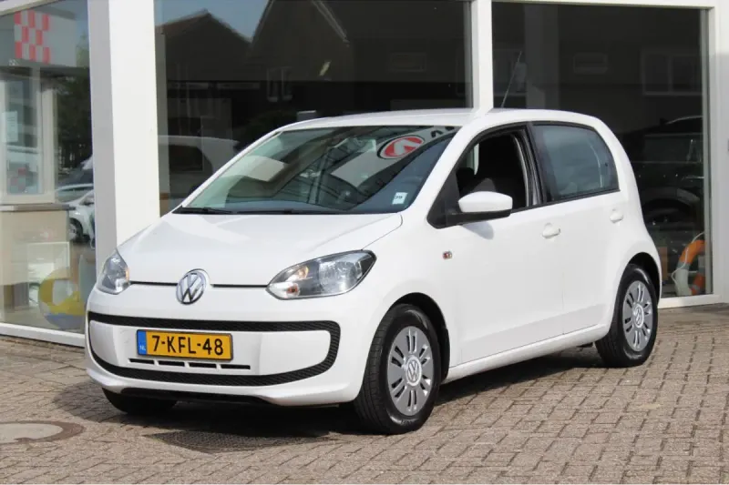 Volkswagen Up! (2013)
