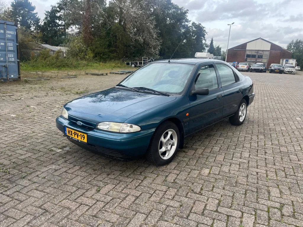 Ford Mondeo (1994) — foto 1