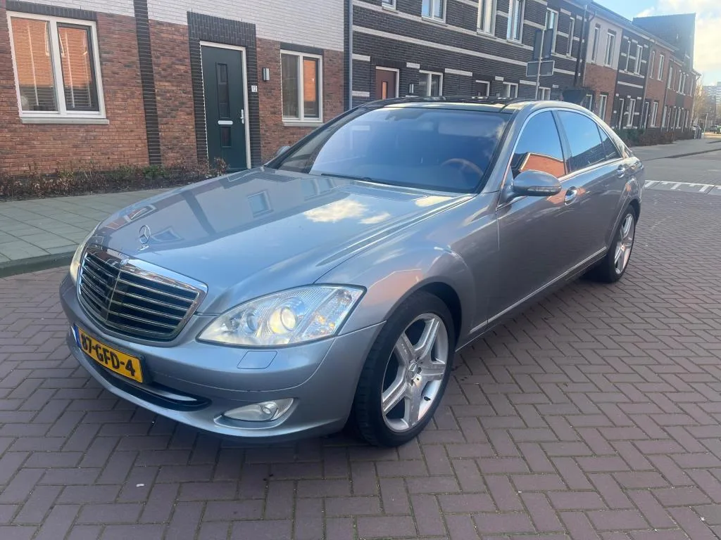 Mercedes-Benz S-Klasse (2005) — foto 1