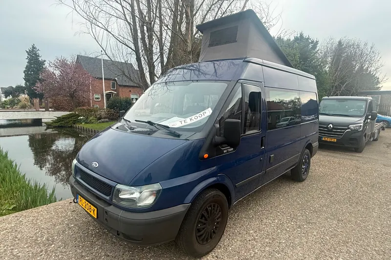 Ford Transit (2005)