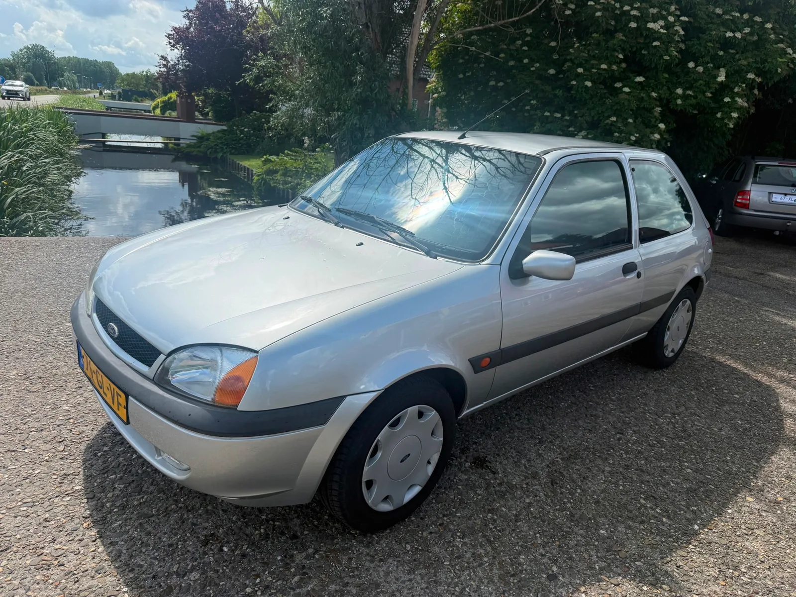 Ford Fiesta (2001) — foto 1