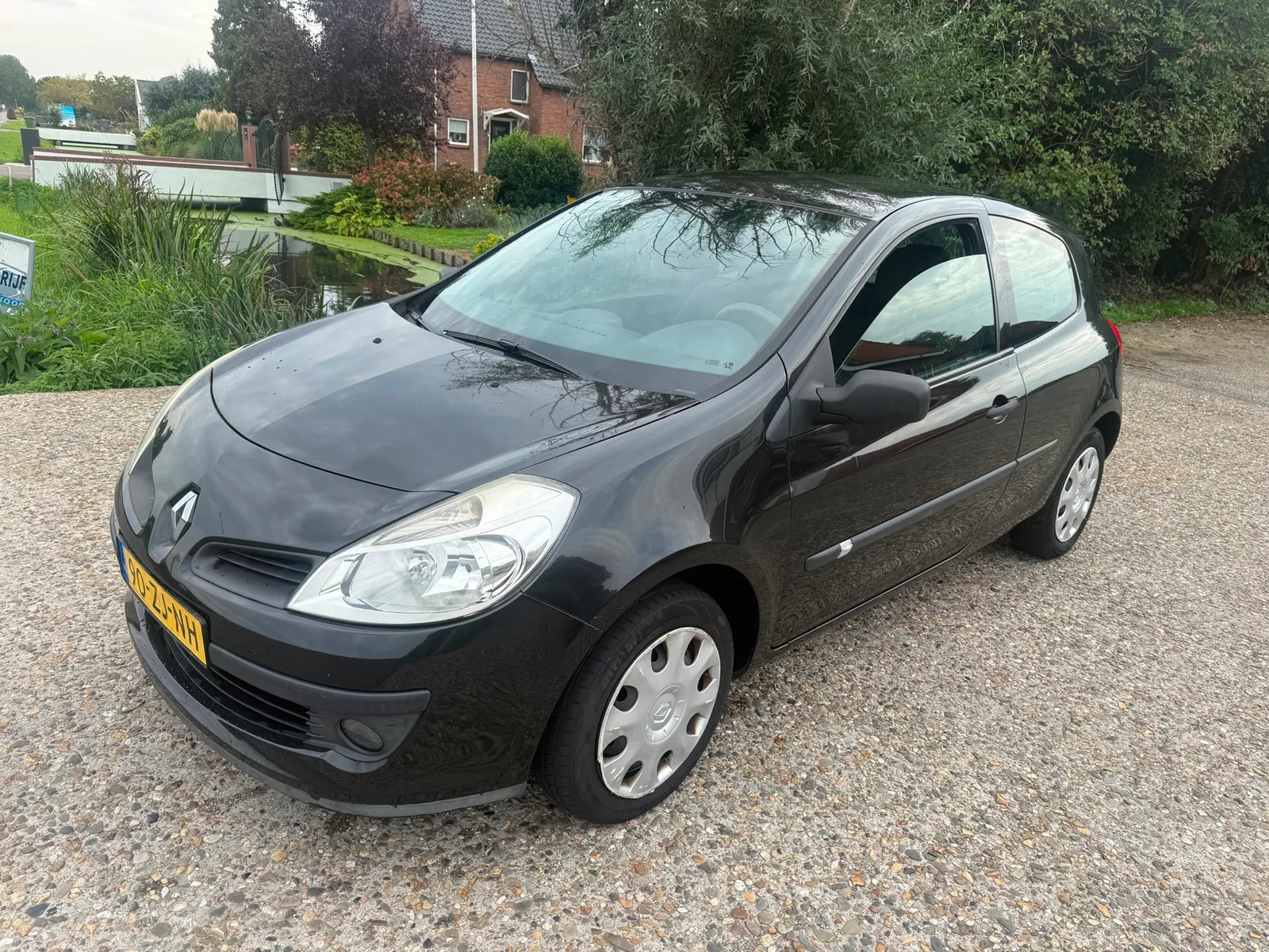 Renault Clio (2008) — foto 1