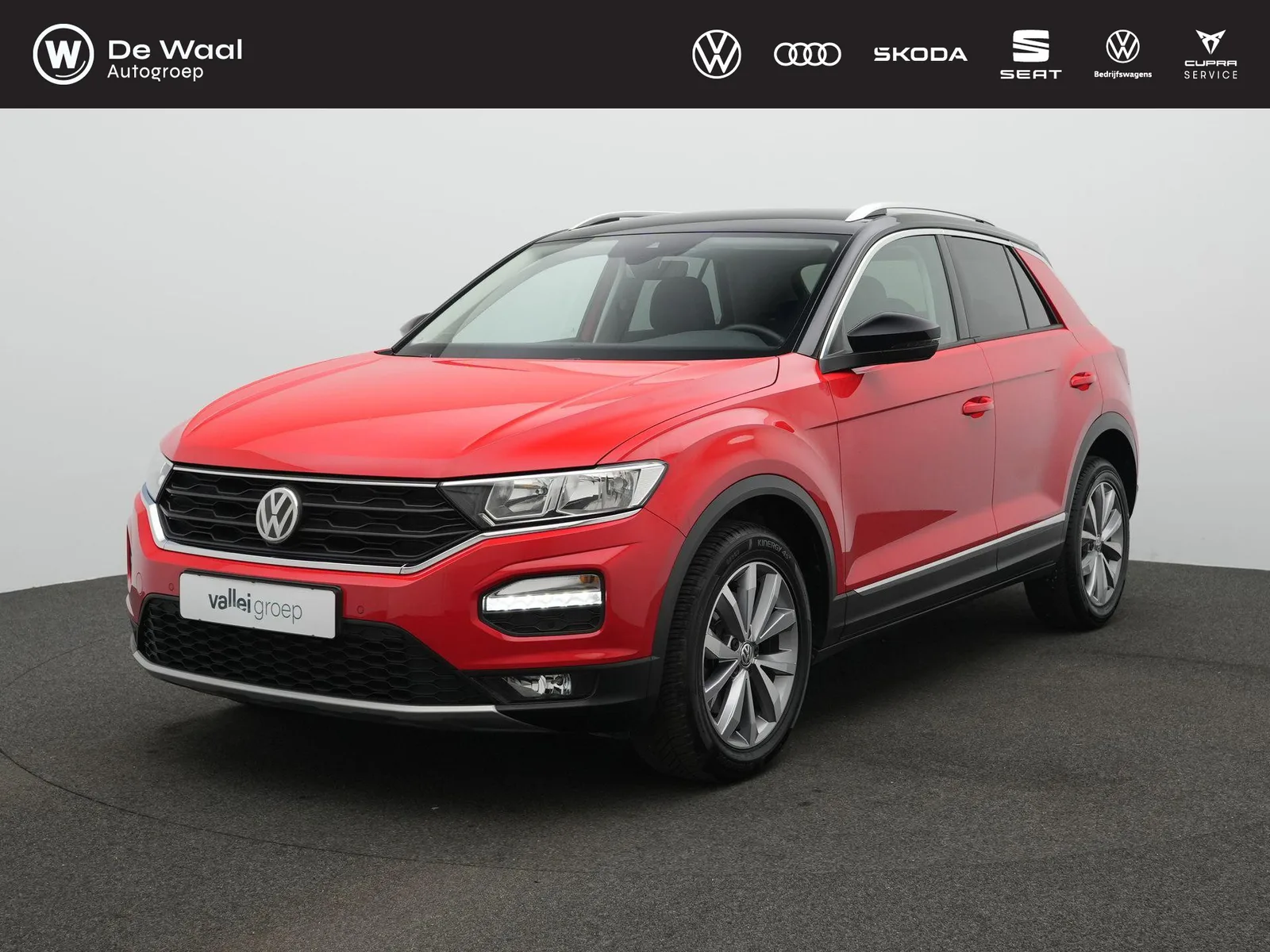 Volkswagen T-Roc (2018) — foto 1