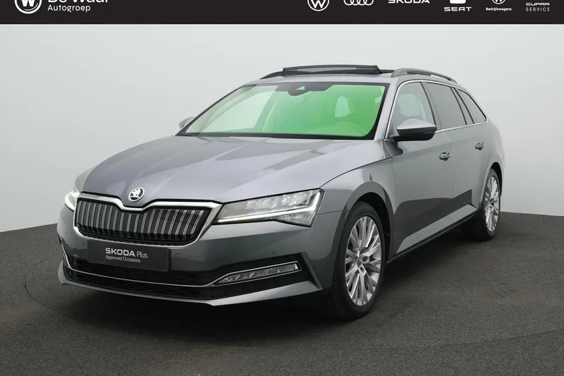 Škoda Superb (2022)