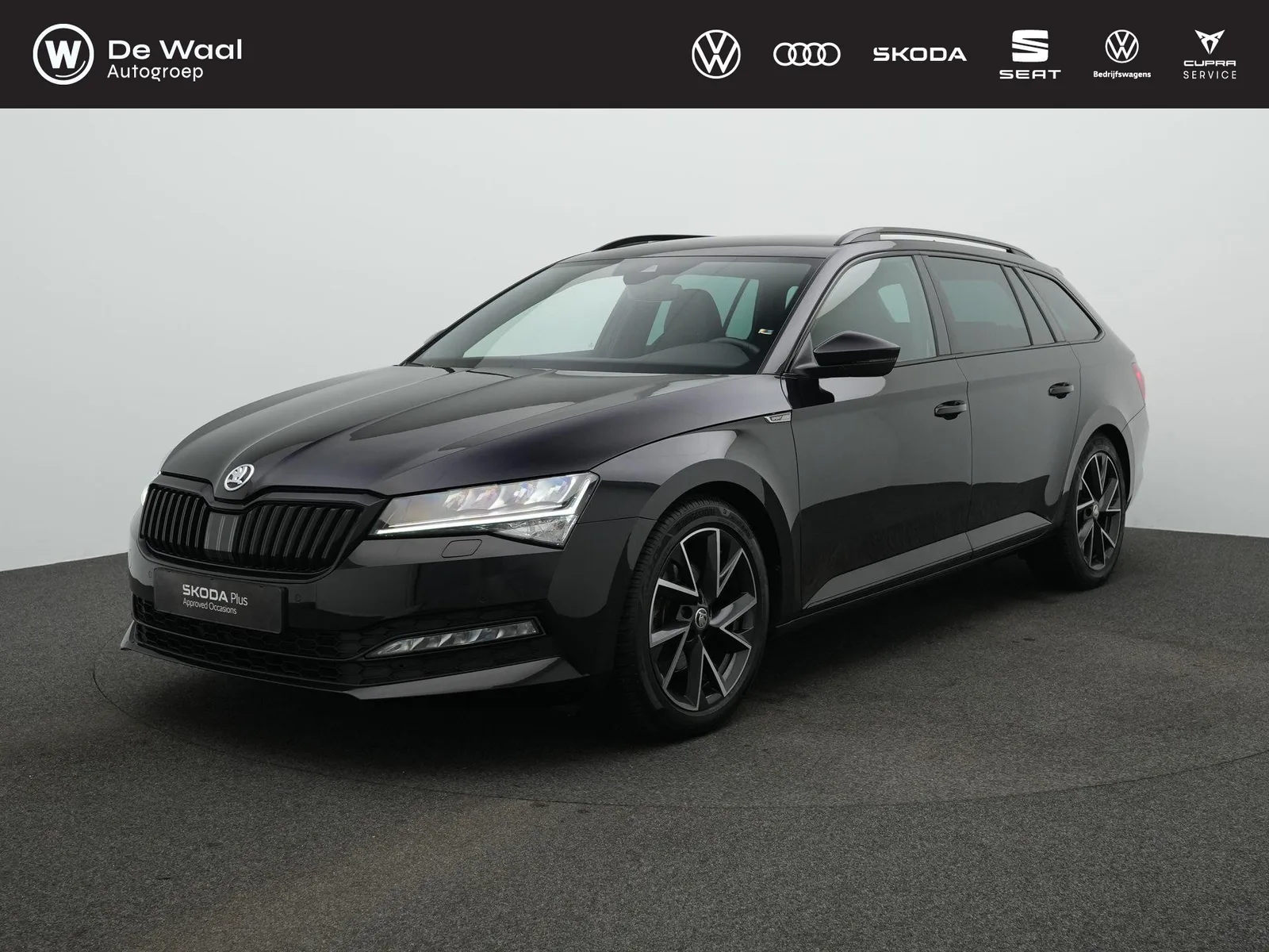 Škoda Superb (2023) — foto 1