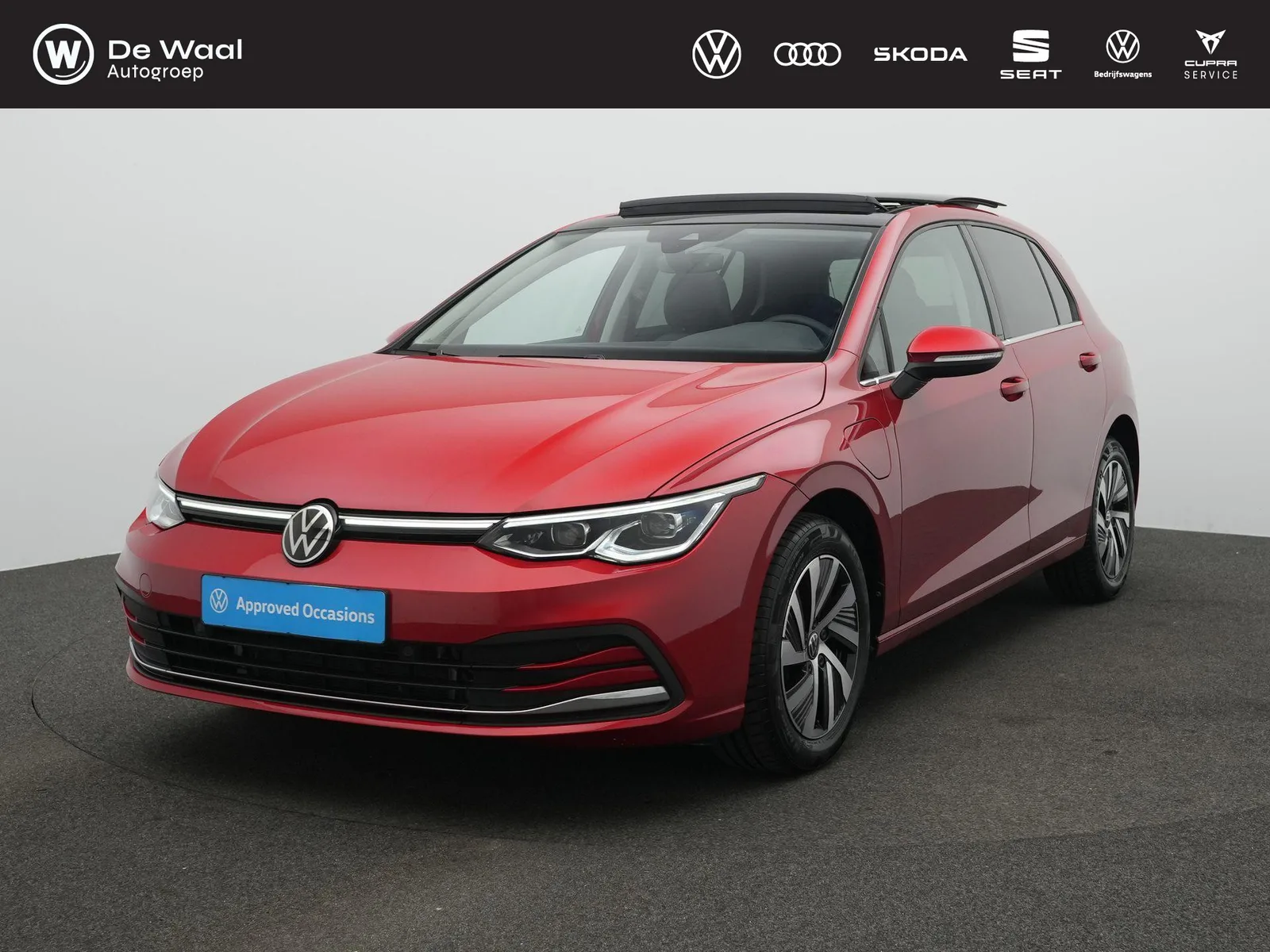 Volkswagen Golf (2022) — foto 1
