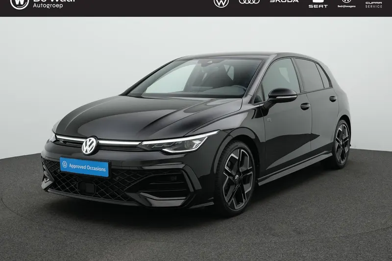 Volkswagen Golf (2024)