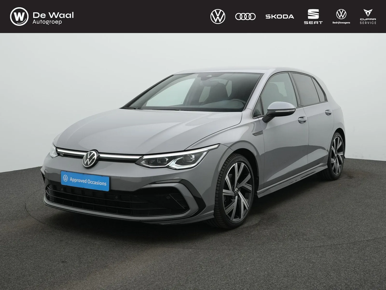 Volkswagen Golf (2021) — foto 1