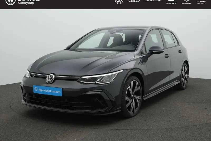 Volkswagen Golf (2024)
