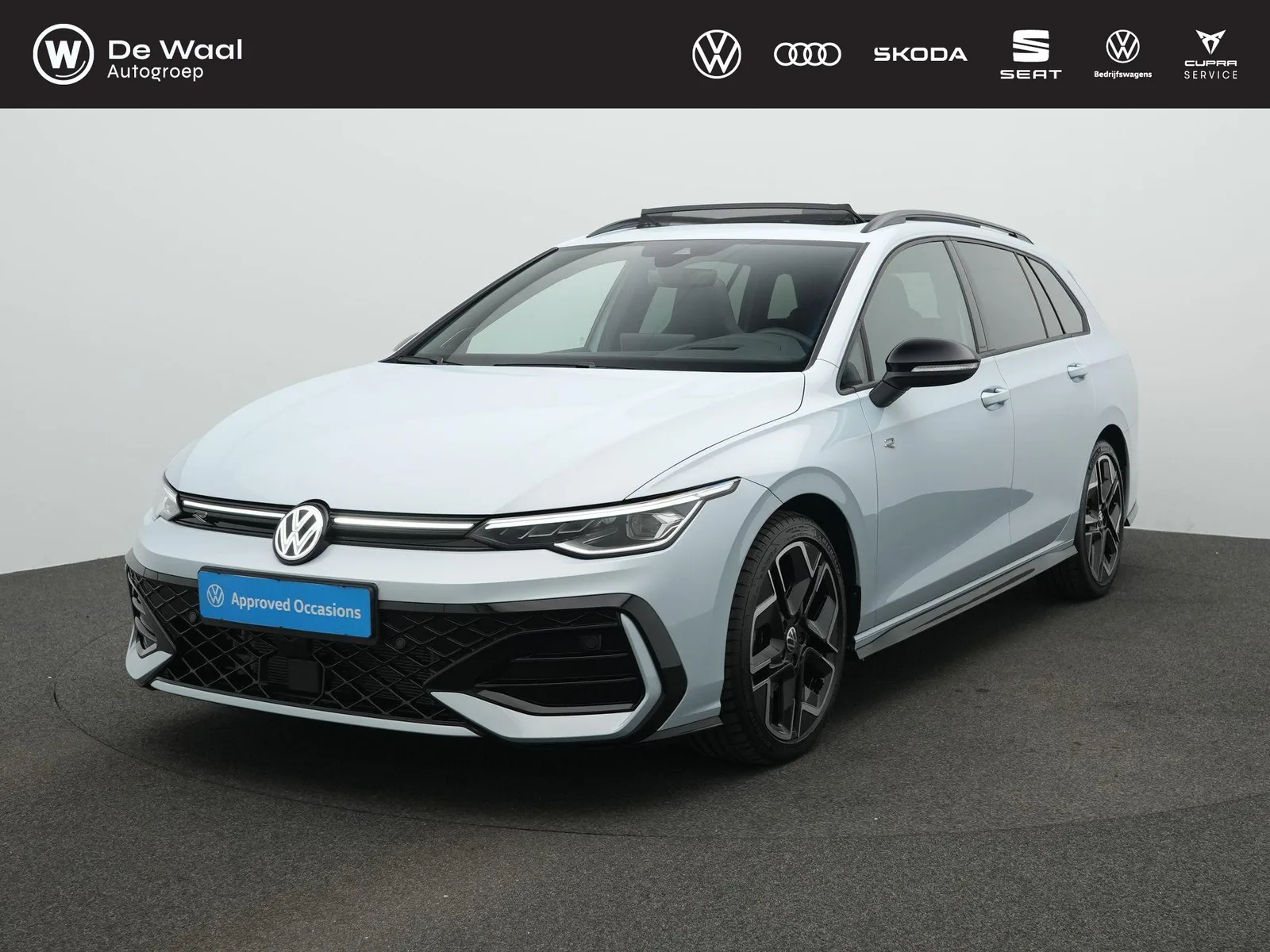 Volkswagen Golf (2025) — foto 1