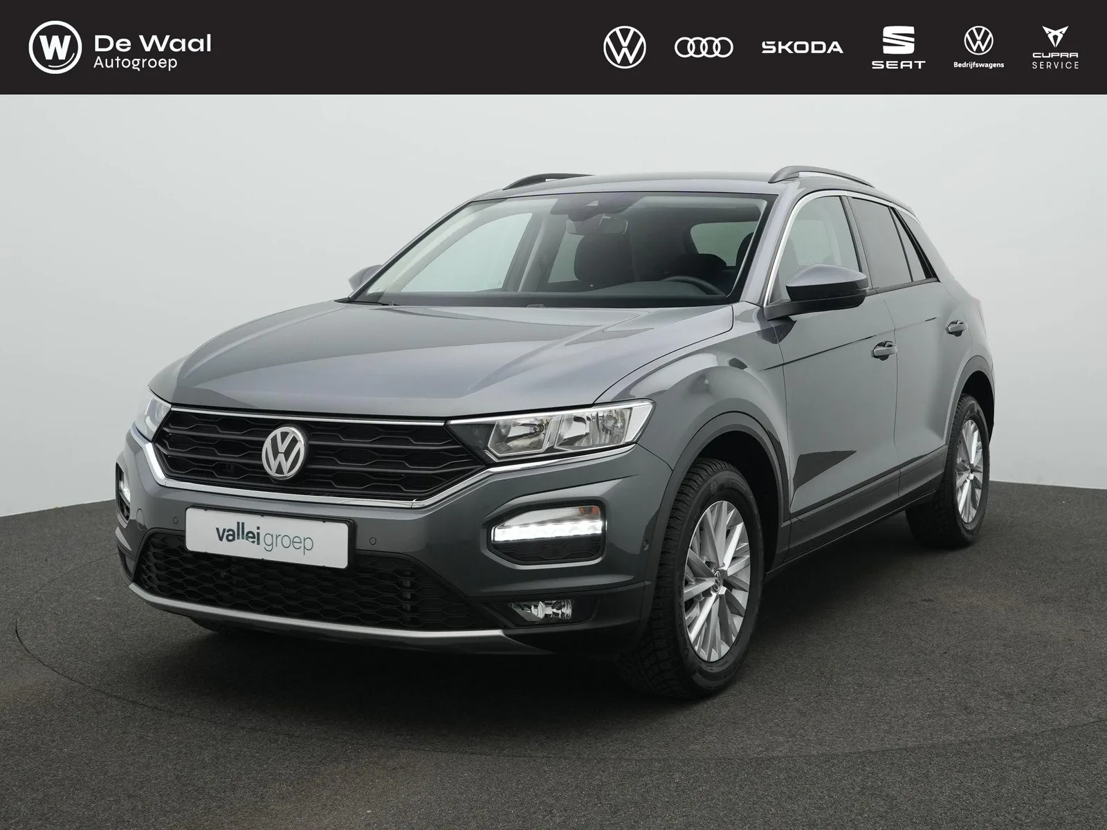 Volkswagen T-Roc (2018) — foto 1