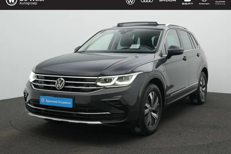 Volkswagen Tiguan (2022)