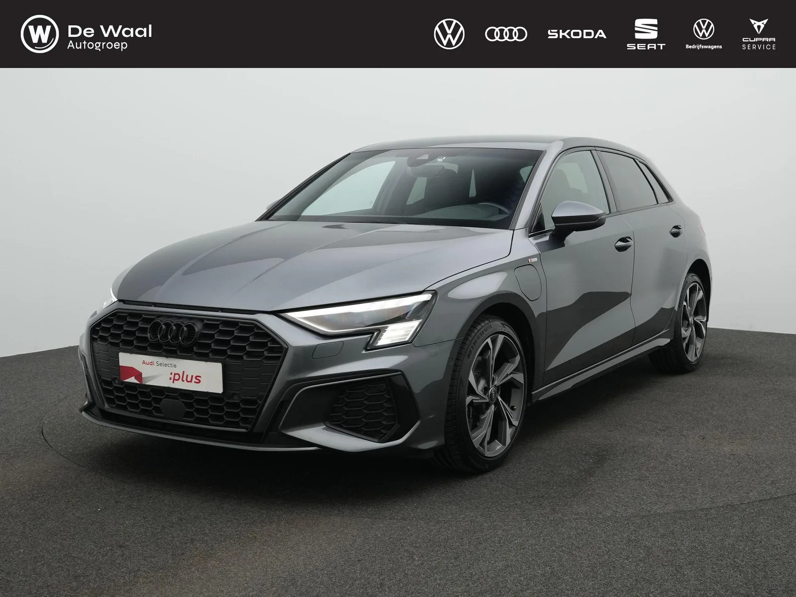 Audi A3 (2023) — foto 1