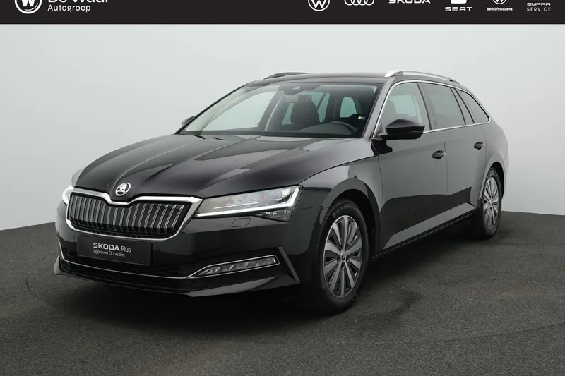 Škoda Superb (2022)