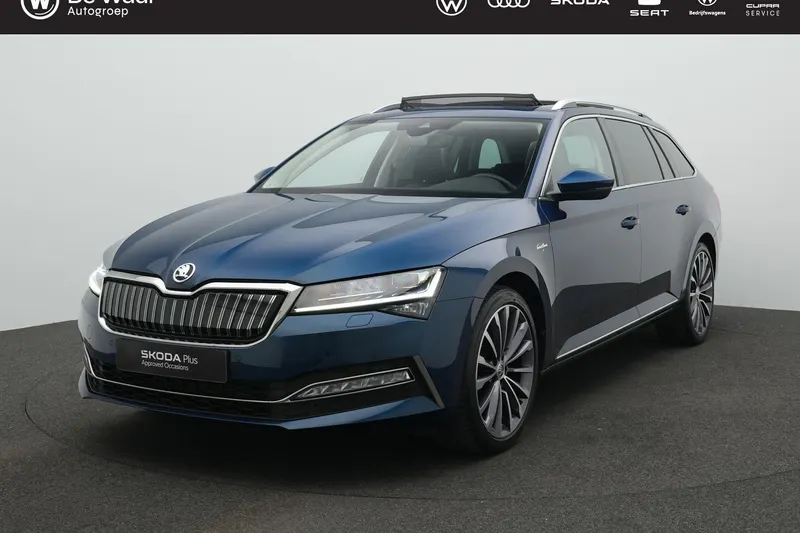 Škoda Superb (2023)