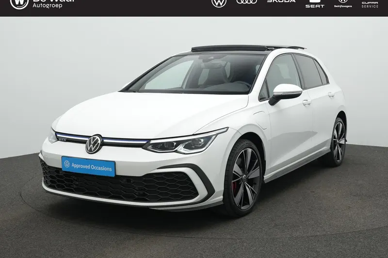 Volkswagen Golf (2022)