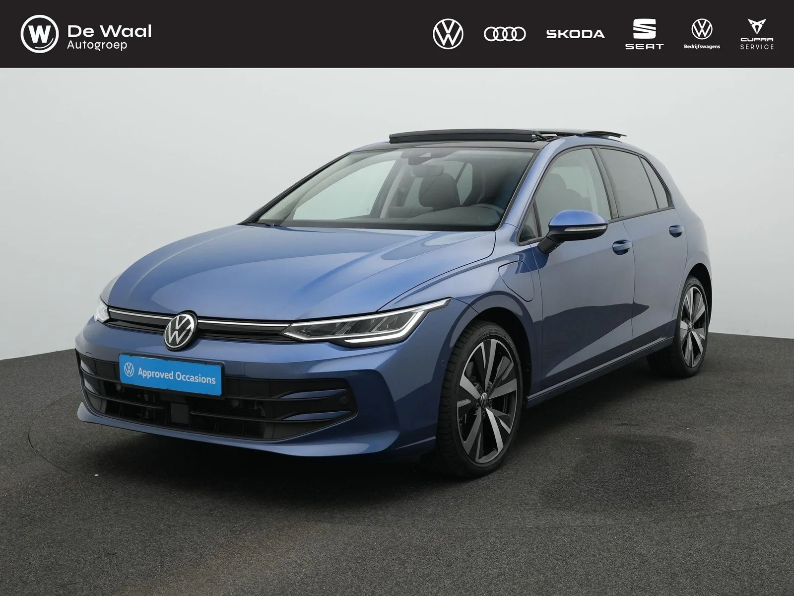 Volkswagen Golf (2025) — foto 1