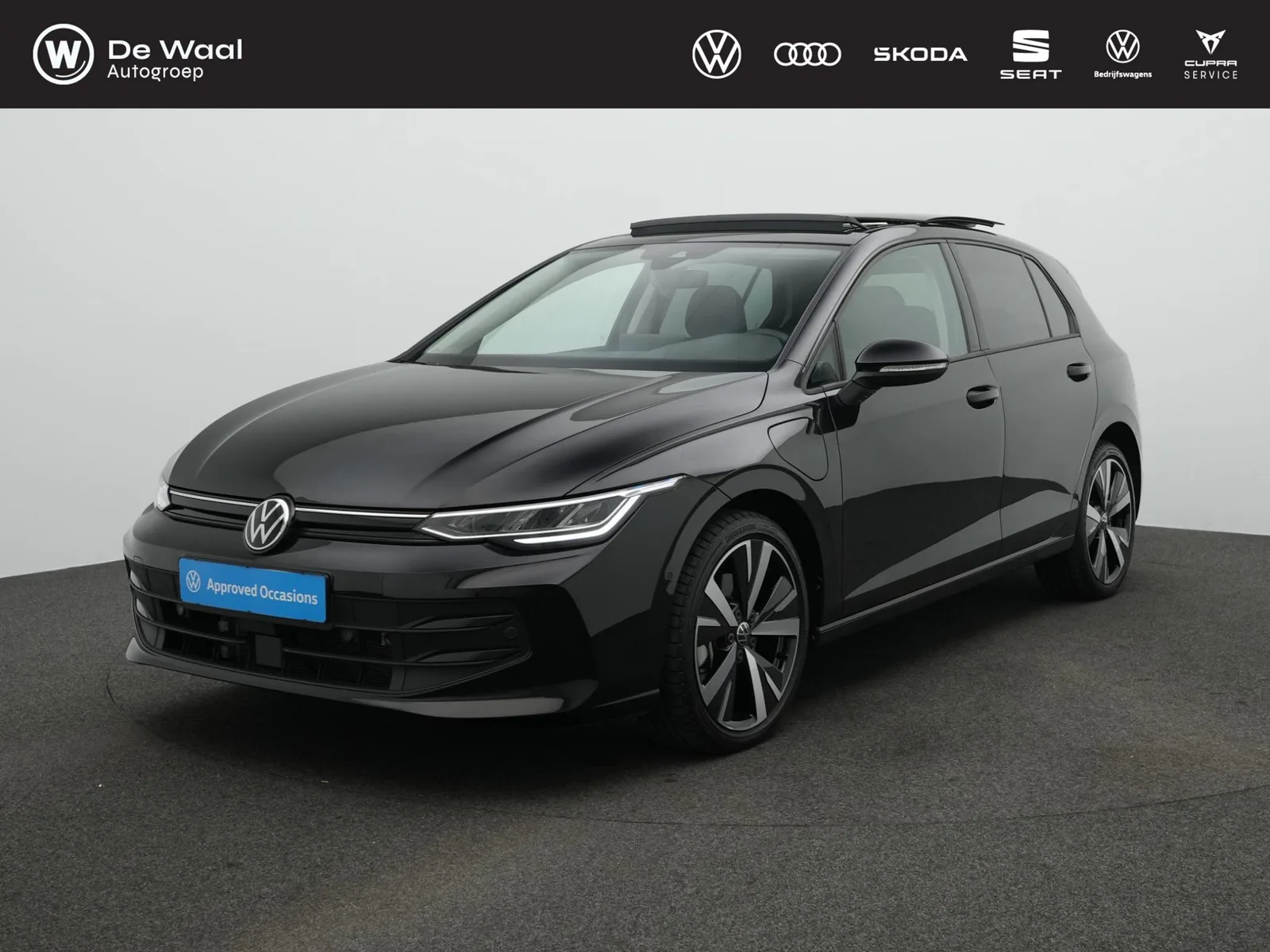 Volkswagen Golf (2025) — foto 1